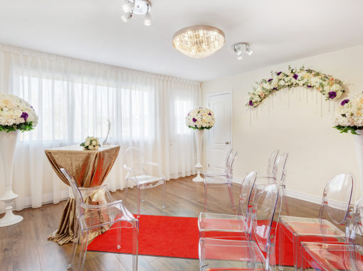 notaire montreal notary laval Longueuil celebration civil marriage courthouse celebrant de mariage civil palais de justice wedding officiant civil union Quebec celebration ceremony room hall salle de mariage pour celebration de mariage montreal-civil-marriage-wedding.jpg